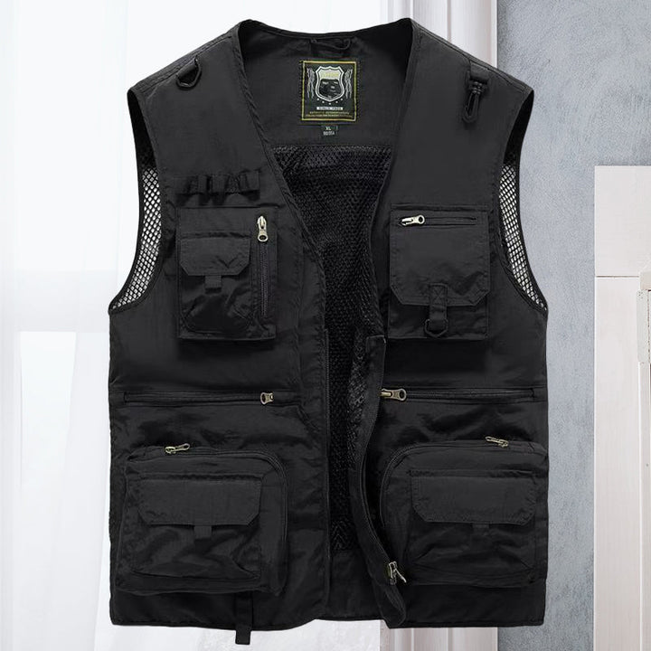 Functional men's multi-pocket utility vest, perfect for carrying essentials on outdoor trips.