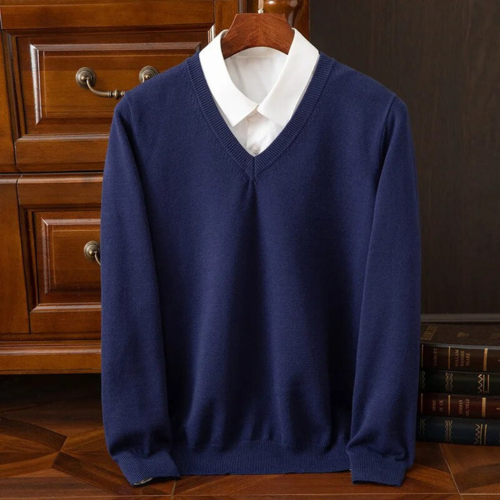 Comfortable men's long-sleeve V-neck sweater, soft knit pullover for a relaxed, elegant look.