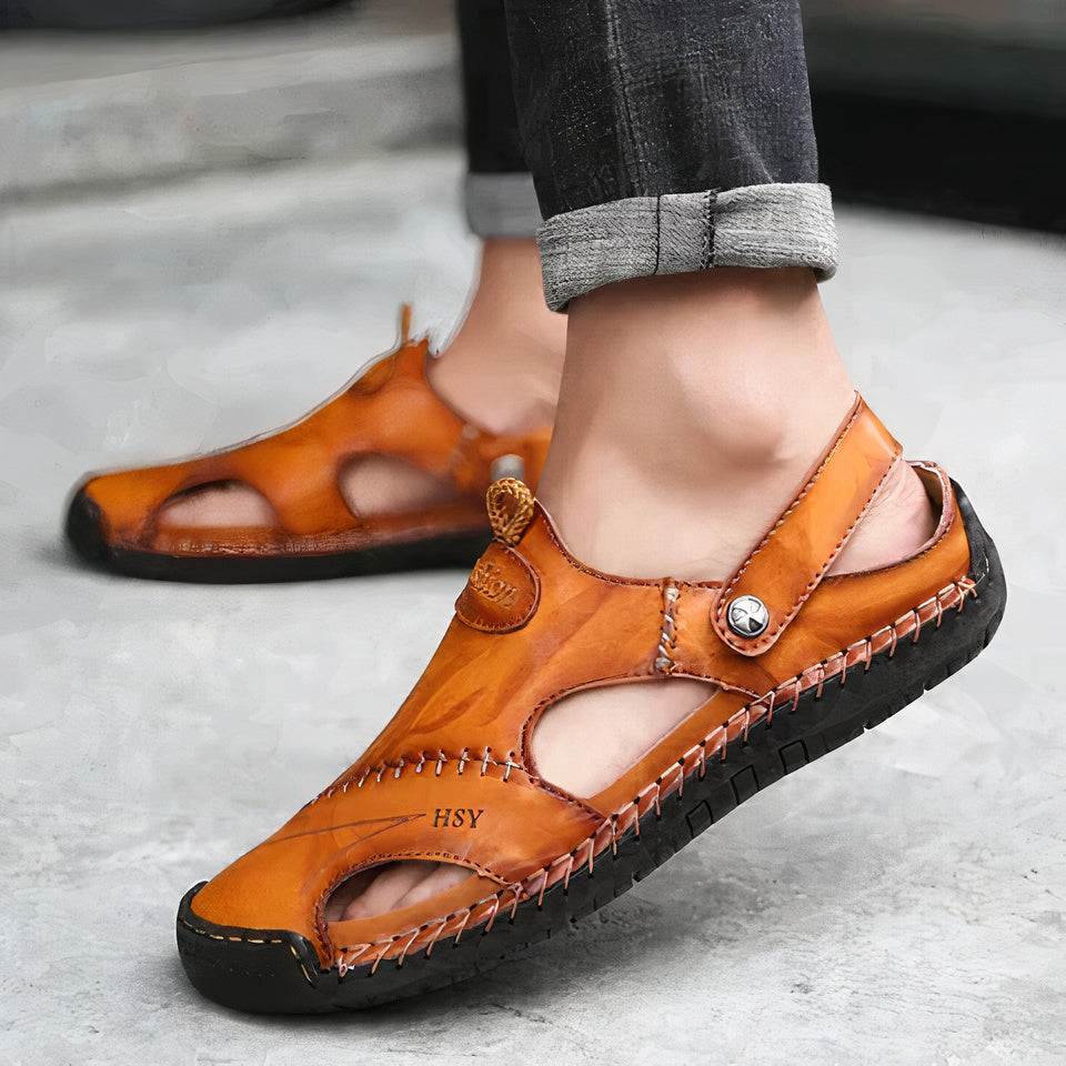 Men's orthopedic arch support outdoor sandals, closed toe, ideal for hiking & walking comfort.