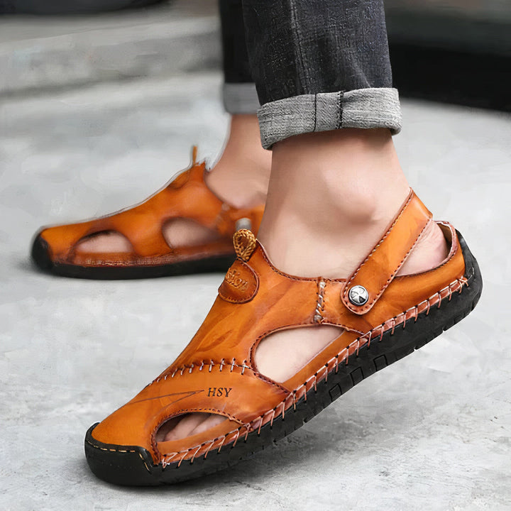 Men's orthopedic arch support outdoor sandals, closed toe, ideal for hiking & walking comfort.