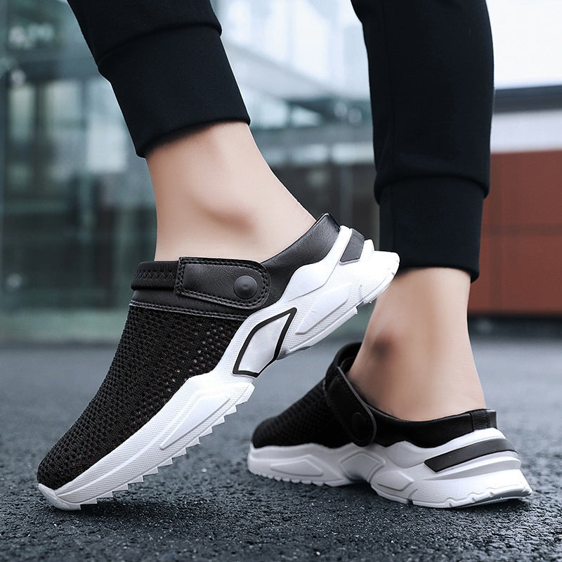 Detailed shot of the durable sole on men's orthopedic summer sandals.