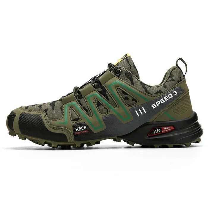 Stylish men's casual sneakers with orthopedic support, perfect for everyday wear and long walks.