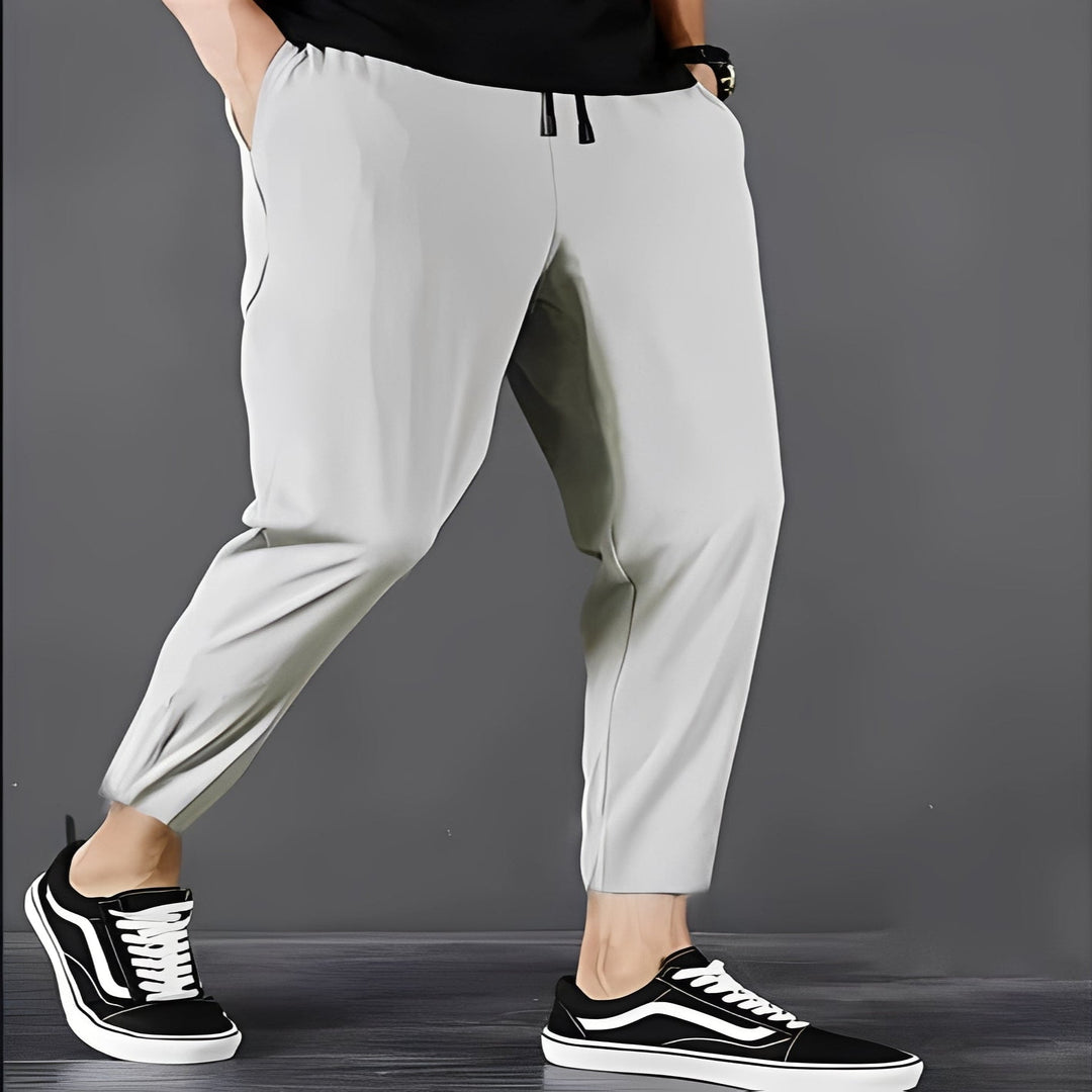 Lightweight men's quick-dry stretch hiking pants for ultimate comfort in outdoor adventures.