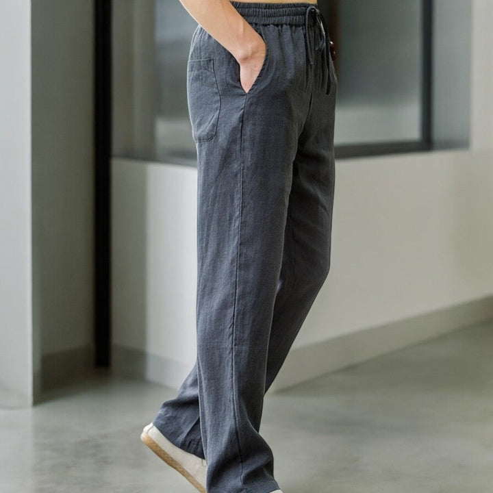 Men's relaxed Palmara pants, ideal for comfortable lounging, beach trips, or casual summer travel.