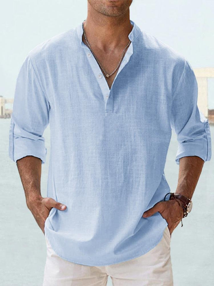 Men's relaxed fit summer shirt, short sleeve, ideal for casual everyday wear.