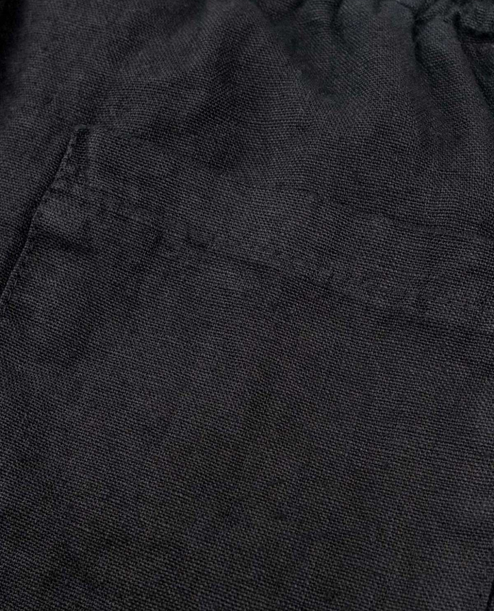 Durable men's casual shorts, relaxed fit, breathable for summer. Perfect for everyday wear, vacations & beach.