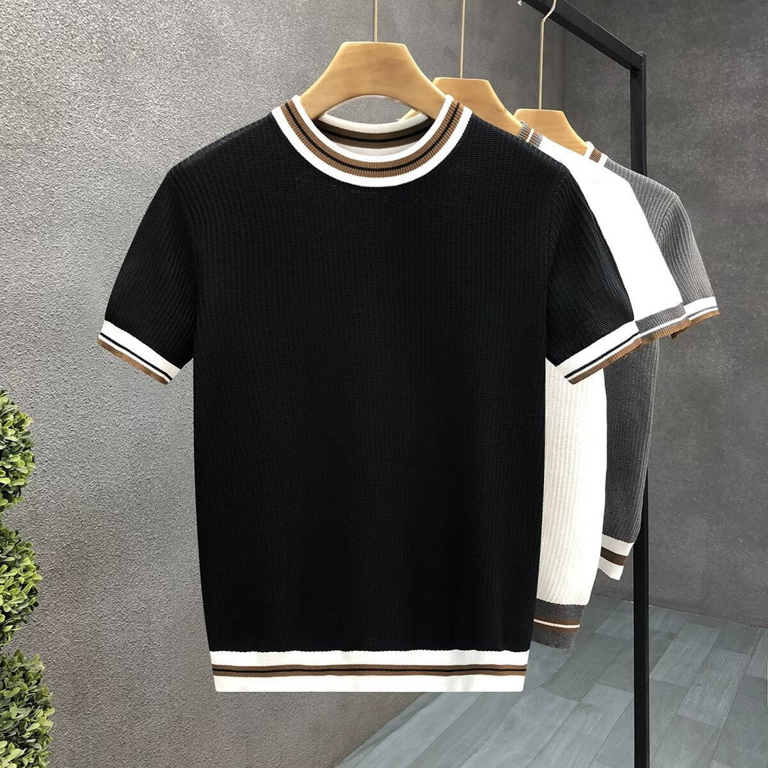 Men's Rico crewneck sweater, tailored fit for elevated style & comfort. Soft long-sleeve pullover, great for layering.