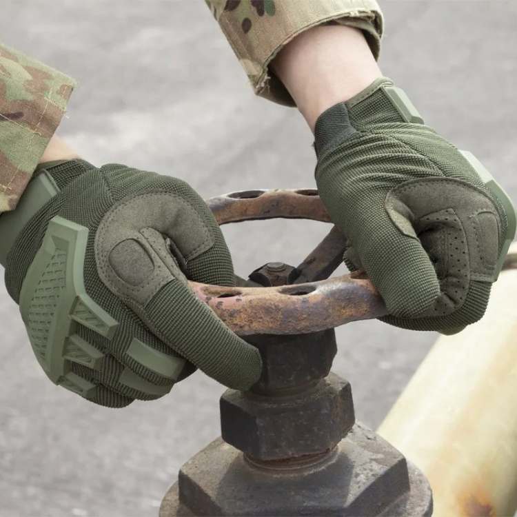 Durable tactical gloves for men, ideal for hunting, motorcycle riding, & outdoor work. Touchscreen compatible.
