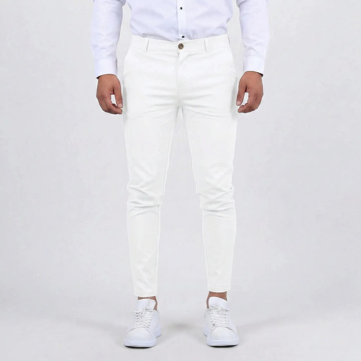 Everyday Slim Fit Chino Pants: Back view, highlighting well-crafted pockets and comfortable fit for daily wear.
