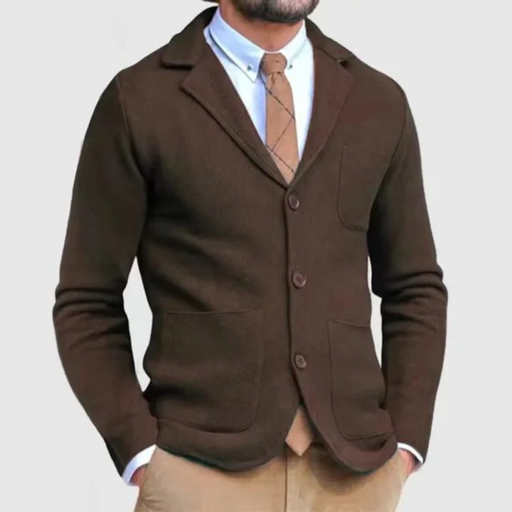 Smart casual men's blazer, a refined notch lapel jacket suitable for various occasions.