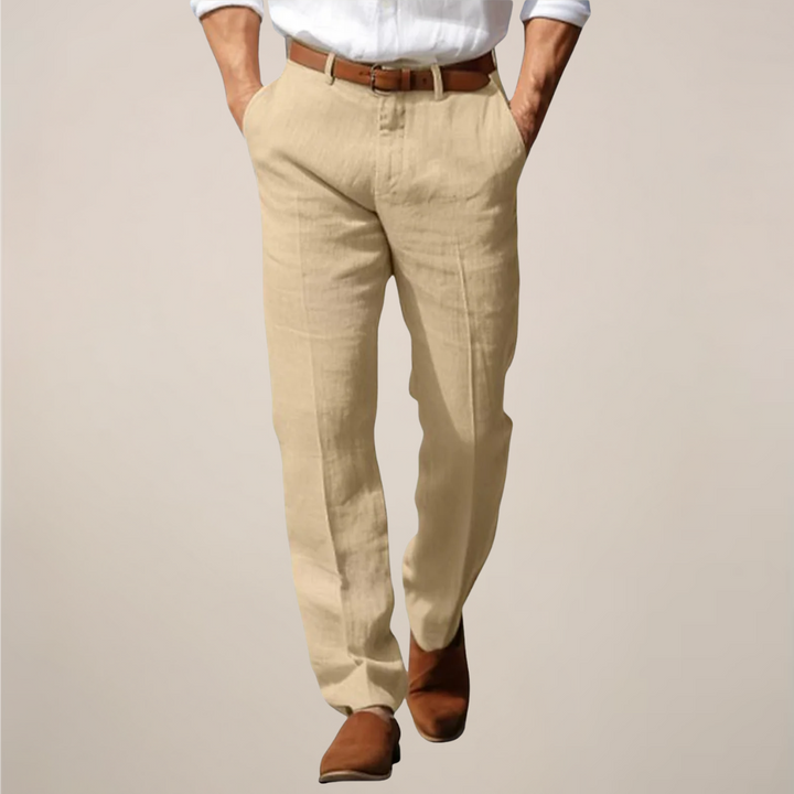 Men's straight-leg trousers in a comfortable, modern fit. Perfect for everyday wear and versatile styling.