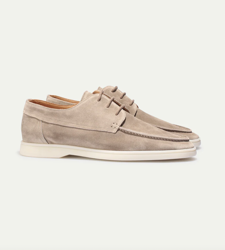 Premium men's lace-up casual loafers, designed for both style and comfort, perfect for versatile everyday wear.