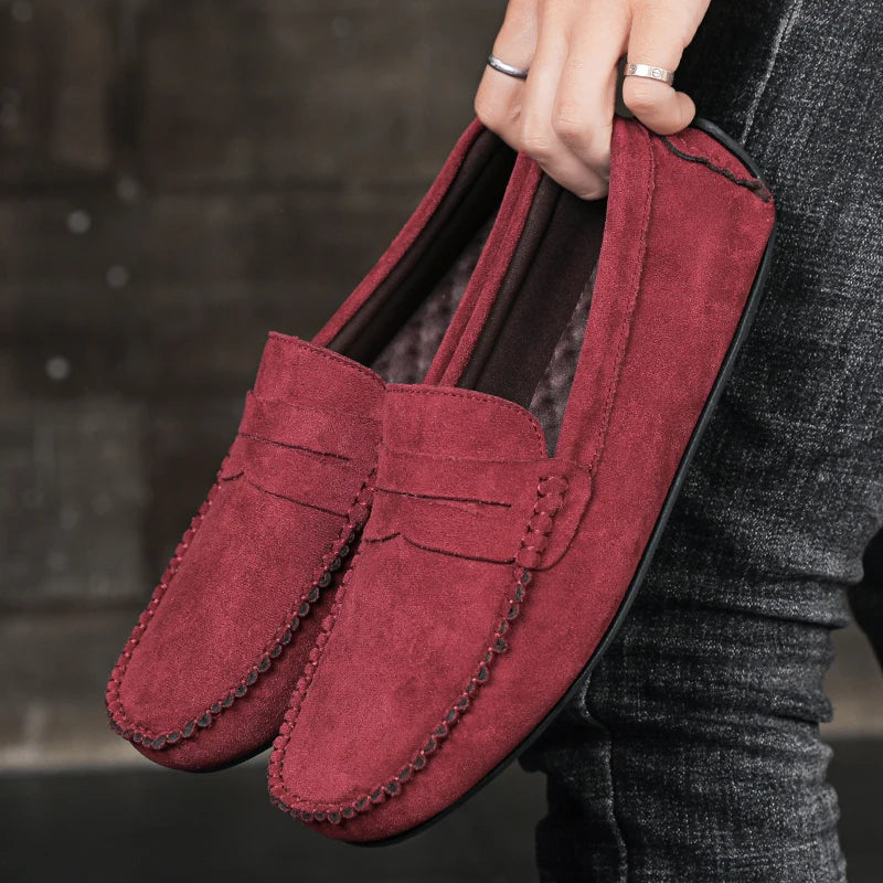 Brown men's Tivoli leather slip-on loafers, elegant dress shoes, perfect for work, events, or everyday style.
