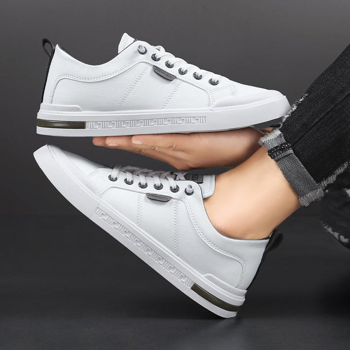 Men's comfortable two-tone sneakers with laces, designed for all-day casual comfort.
