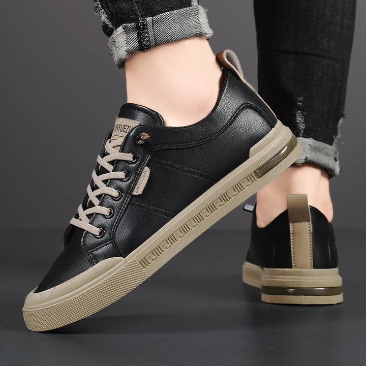 Men's fashionable two-tone lace-up sneakers, providing ultimate comfort for everyday adventures.
