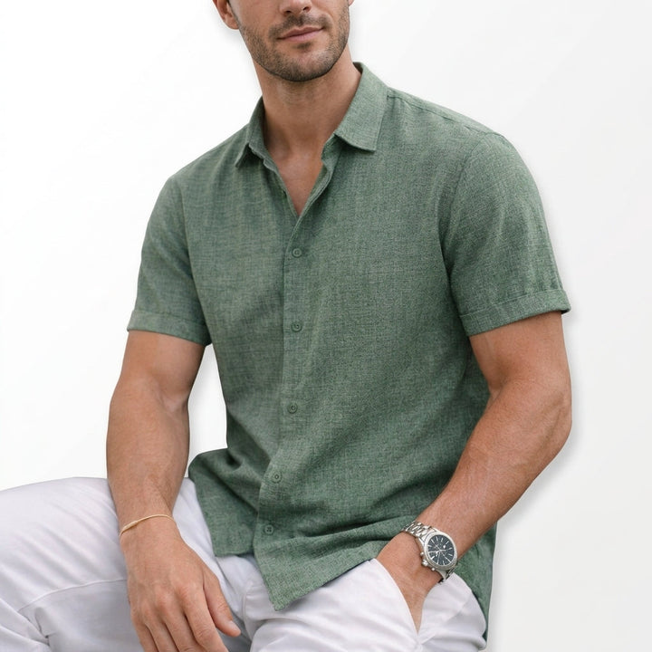 Stylish men's short sleeve button shirt in a classic fit, ideal for summer fashion & everyday comfortable wear.