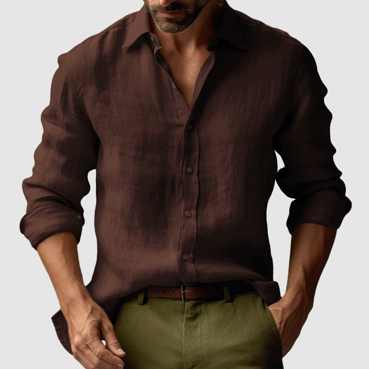 Autumn men's vintage button-up long sleeve shirt. A smart-casual essential for contemporary fashion.