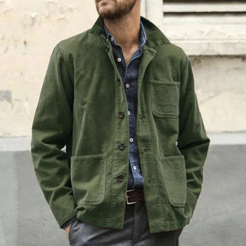 Fashionable men's vintage jacket with a classic lapel and flap pockets, perfect for casual mid-season wear.