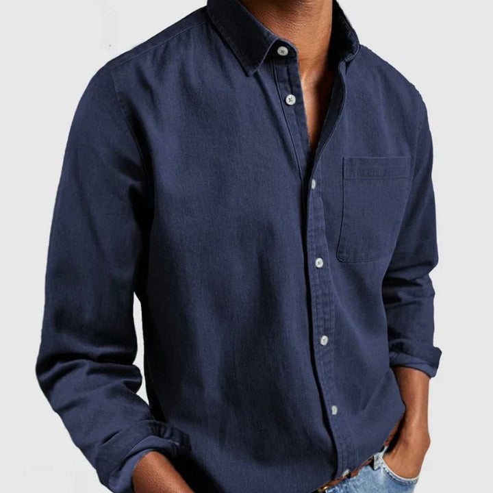 Versatile men's vintage button-up shirt, long sleeve, ideal for casual wear, layered looks, and timeless men's fashion.