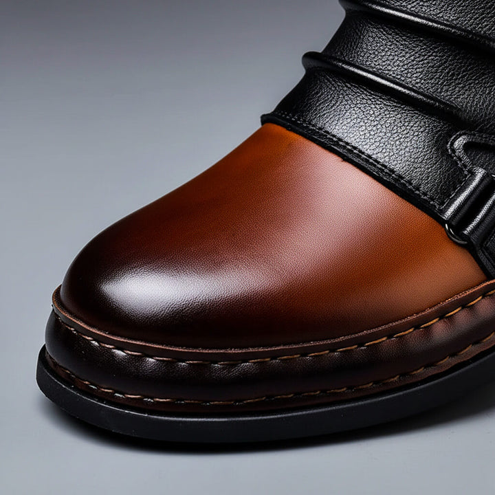 Comfortable men's vintage walking boots, durable slip-resistant classic footwear for rugged all-season wear.