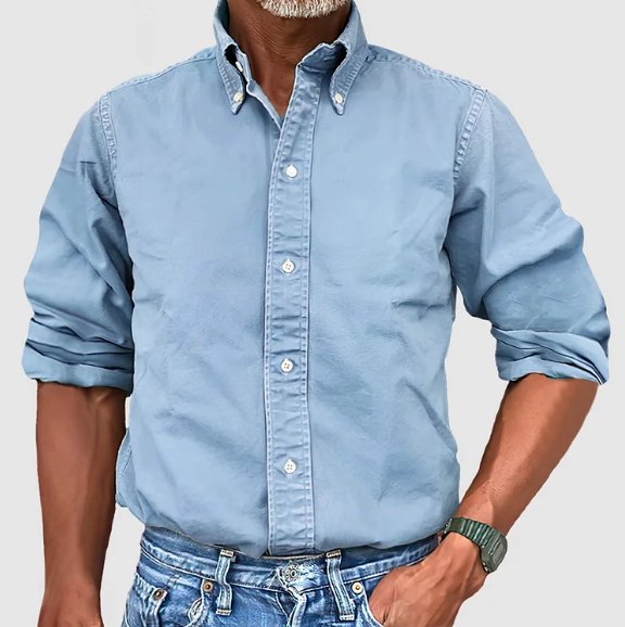 Relaxed fit men's vintage wash button-down shirt, long sleeve, offering ultimate comfort and casual style.