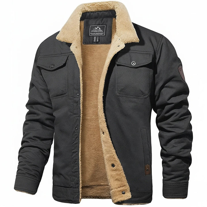 Casual button-down men's winter coat with chest pockets, ideal for everyday wear and cold weather fashion.