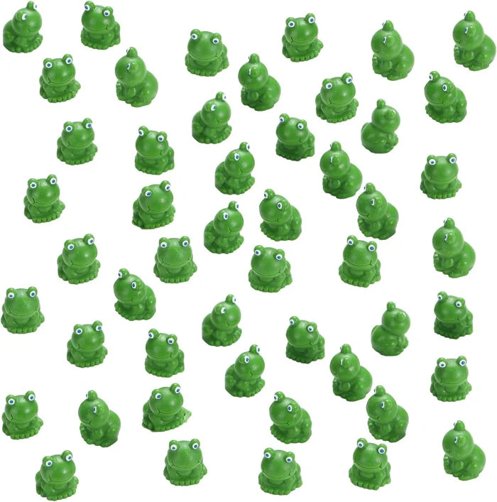 Miniature green resin frog figurine, small toy for crafting & decoration projects