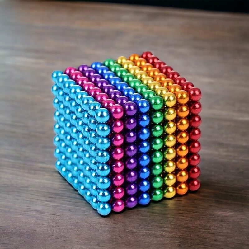 Vibrant magnetic puzzle balls for creative building, mindful stress relief & a fun brain teaser toy.