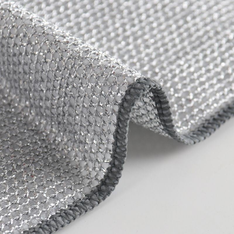 Multifunctional non-scratch wire cleaning cloth for kitchen dishes and surfaces