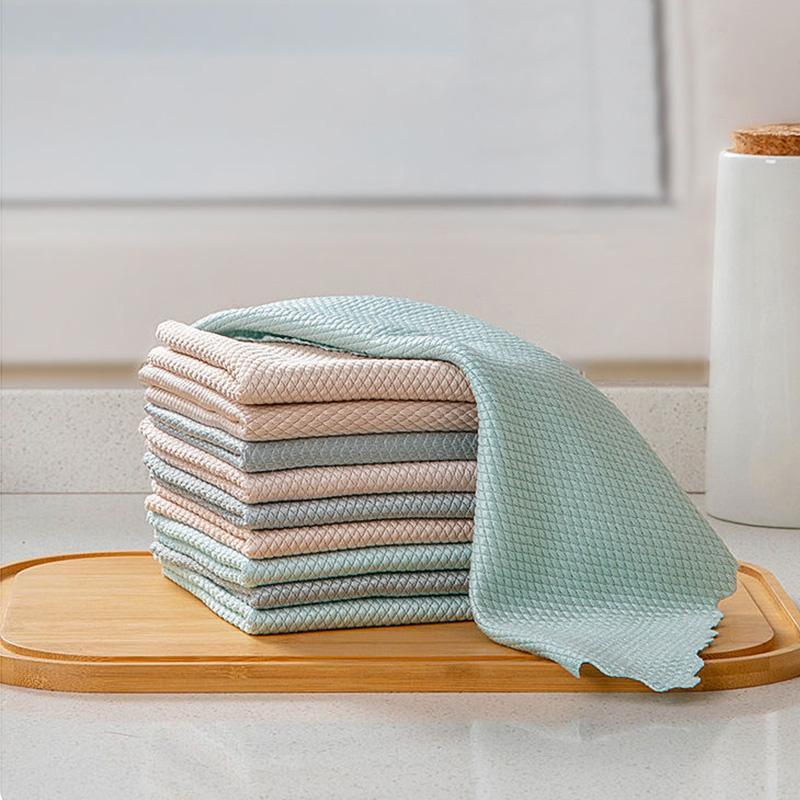 Microfiber cleaning cloths, streak-free & absorbent for kitchen and houseware