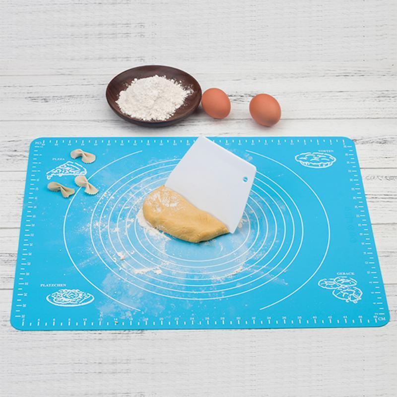 Eco-friendly silicone baking mat, non-stick & reusable, a practical food-grade cooking aid for bakers.