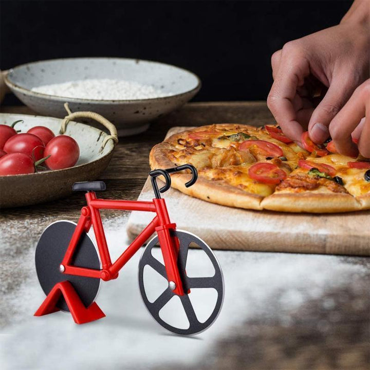 Novelty bicycle wheel pizza cutter with dual stainless steel blades, red frame, gift for pizza lovers