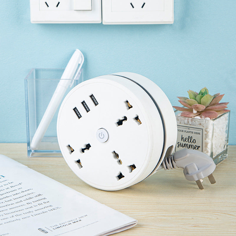 Retractable cord power strip for travel, offering surge protection and fast USB charging capabilities.