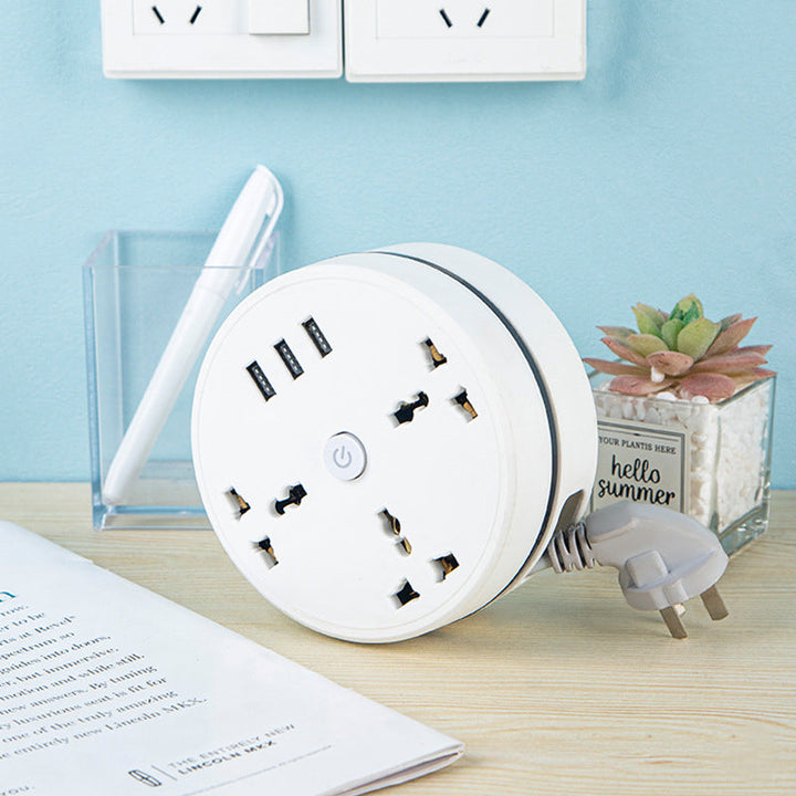 Retractable cord power strip for travel, offering surge protection and fast USB charging capabilities.