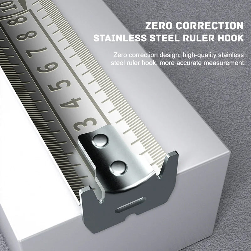 Compact professional retractable metric measuring tape, easy to carry for all DIY tasks