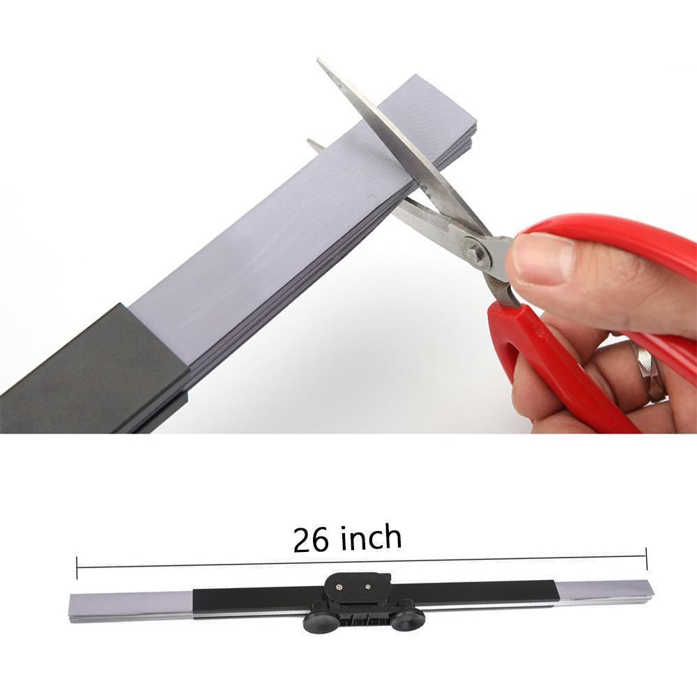 Retractable car sunshade, universal fit, effectively blocks UV rays for car interiors