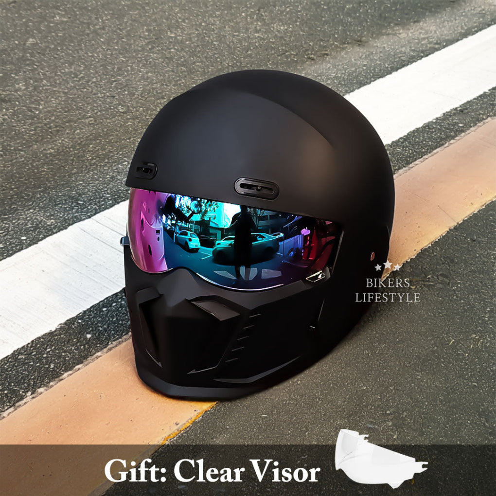 Classic unisex pilot helmet with DOT & ECE safety certification for motorcycle riders' comfortable gear.