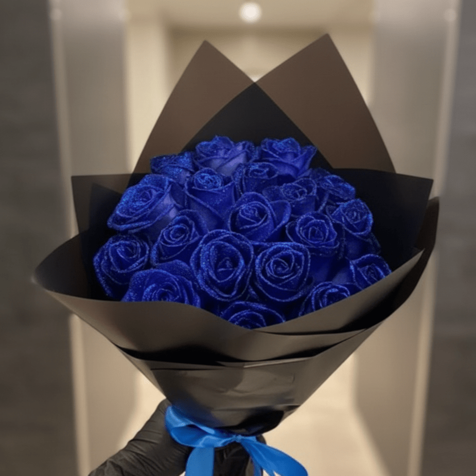 Vibrant artificial glitter rose, an everlasting romantic gift perfect for anniversaries, Valentine's Day, or occasions.