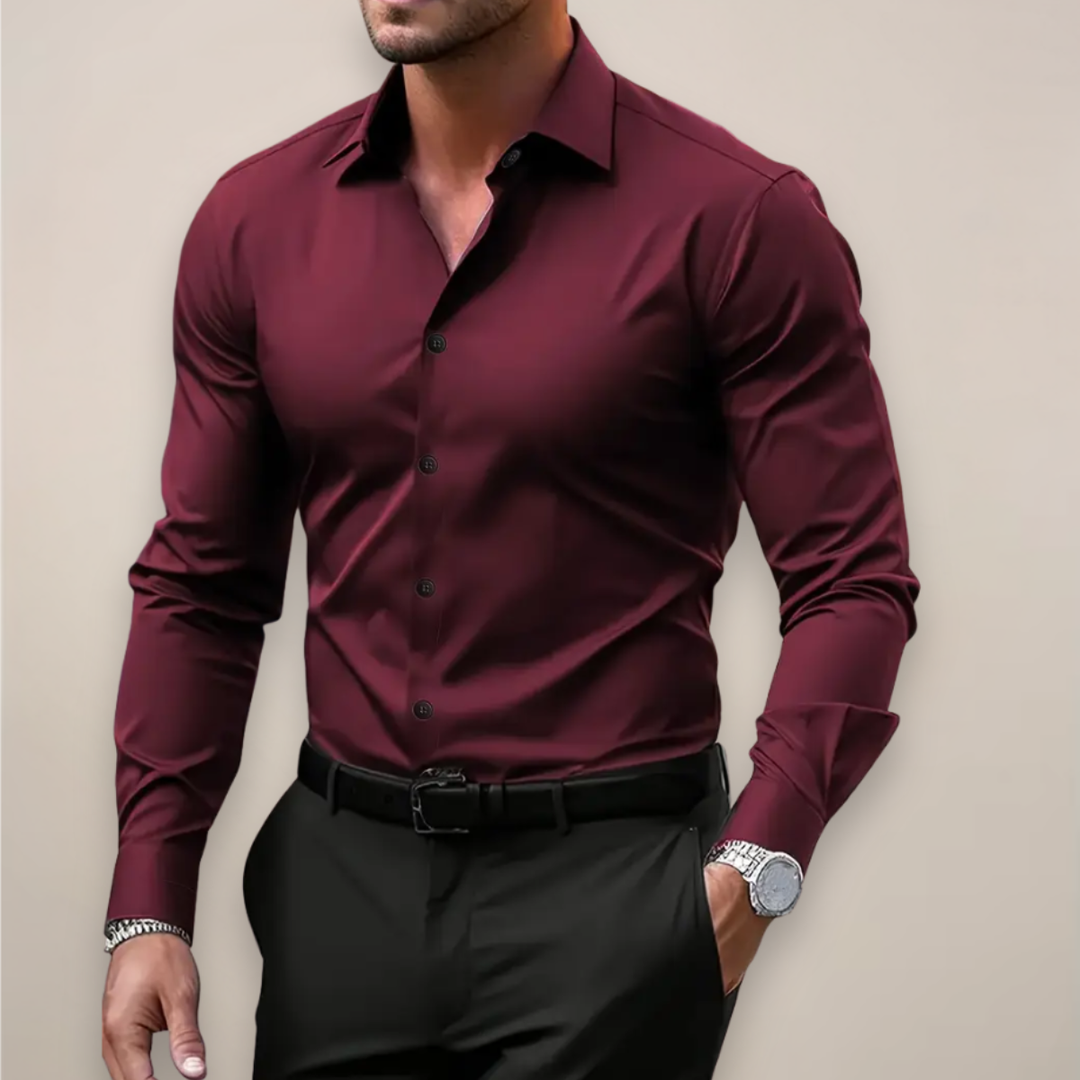Tailored men's slim-fit long sleeve button-up shirt, a stylish and versatile staple for everyday fashion.