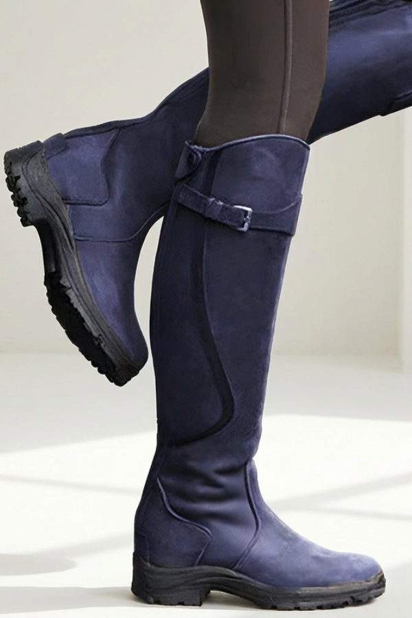 Tall women's fashion boots, ensuring everyday comfort & a stylish silhouette for urban wear.