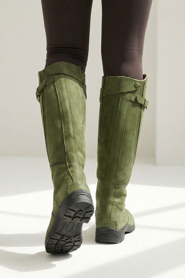 Fashionable tall boots for women, offering stylish everyday comfort & versatile urban style.