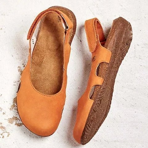 Casual women's stylish sandals with orthopedic comfort and arch support, perfect for active days.