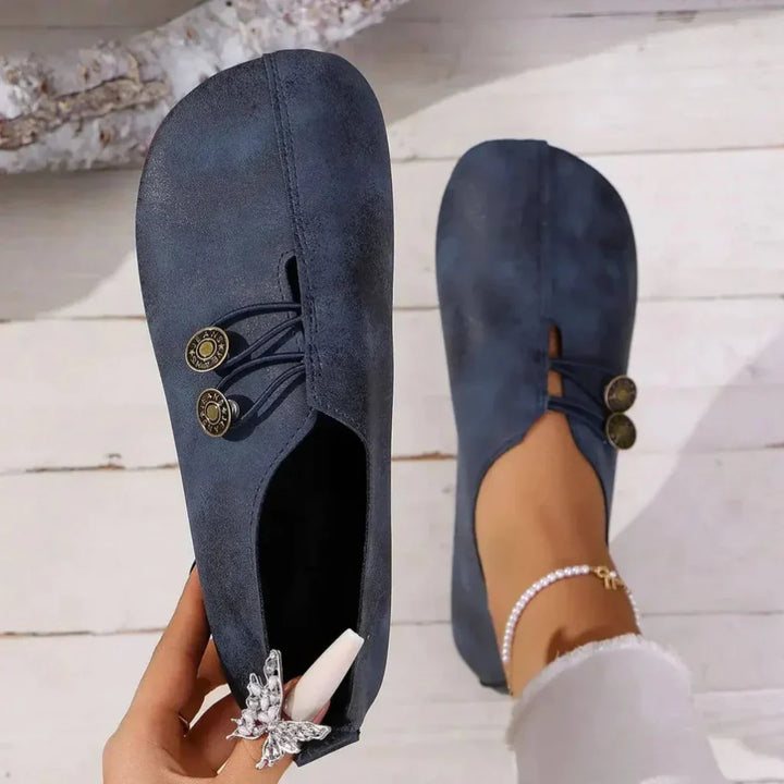 Women's orthopedic walking shoes, providing stylish support and comfort for active daily wear.