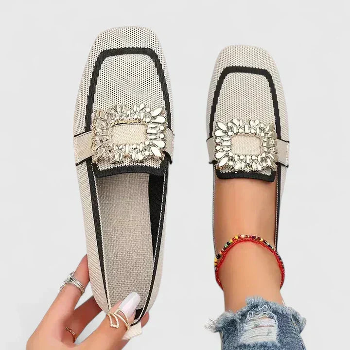 Trendy women's square toe mules, designed for comfort & style with a distinctive rhinestone buckle.