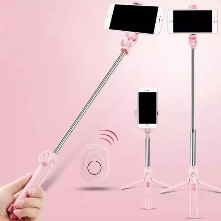 Close-up of the phone clamp on the selfie stick tripod, secure grip for any smartphone