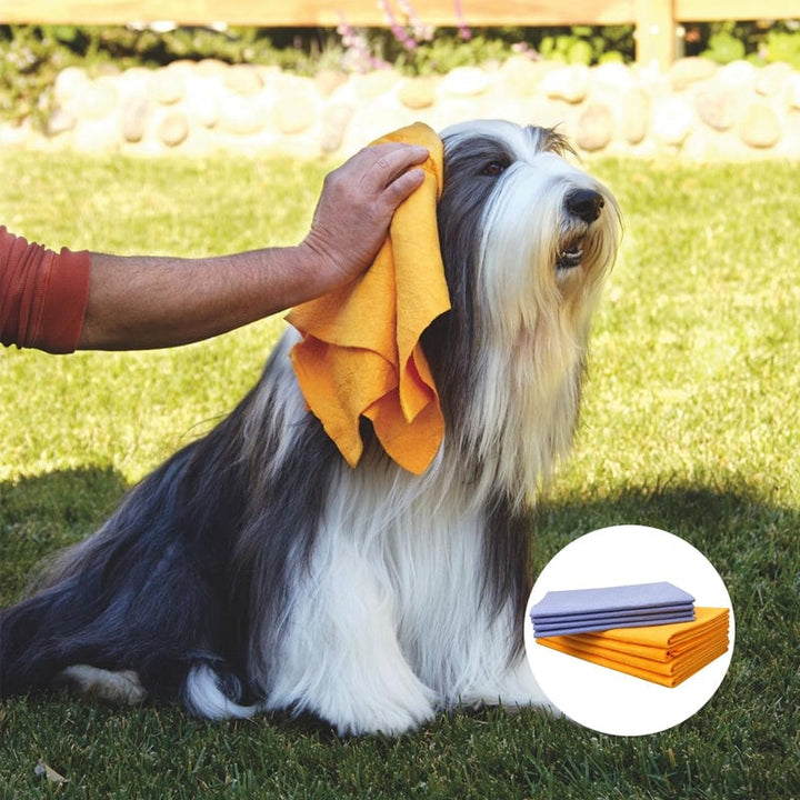 Packaging of unisex absorbent multi-purpose cleaning cloths, highlighting household supplies