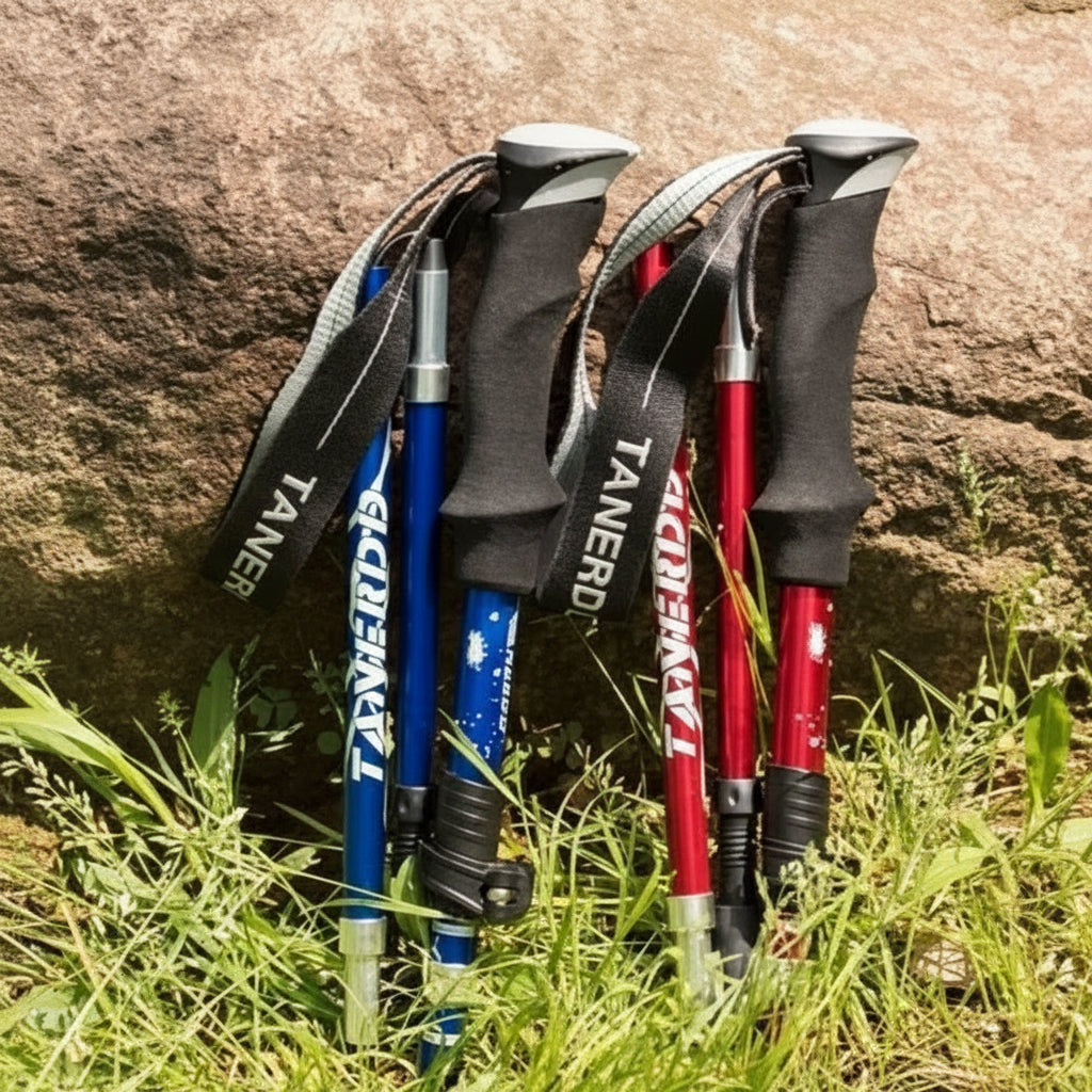Ergonomic handle of a unisex hiking pole, designed for comfortable, secure grip & all-day trail use.