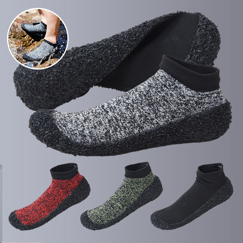 Unisex barefoot aqua socks, perfect for water fitness, quick-dry & flexible for comfort.