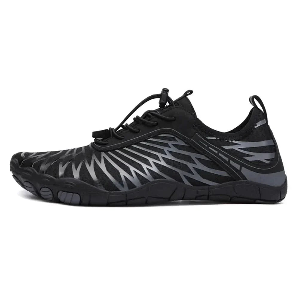 Minimalist outdoor footwear: unisex barefoot hiking shoes with flexible sole & wide toe box for natural comfort.