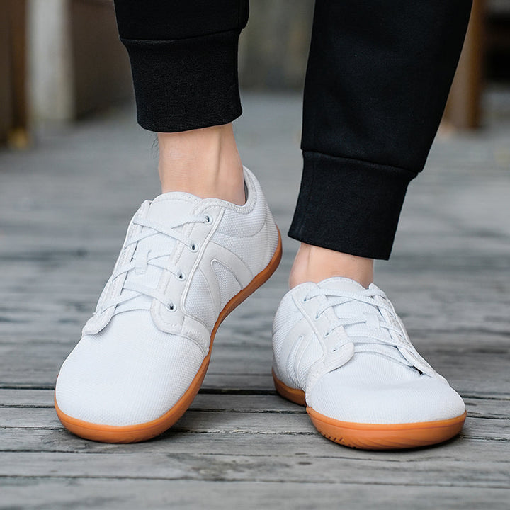 Unisex casual barefoot shoes, featuring a wide toe box & flexible sole for natural comfort.